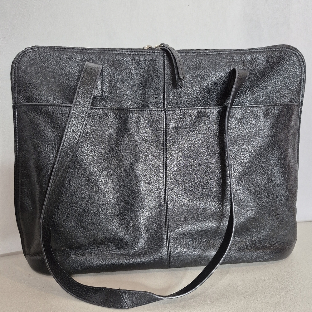 Latico Black Leather Laptop Bag - Picture 4 of 16